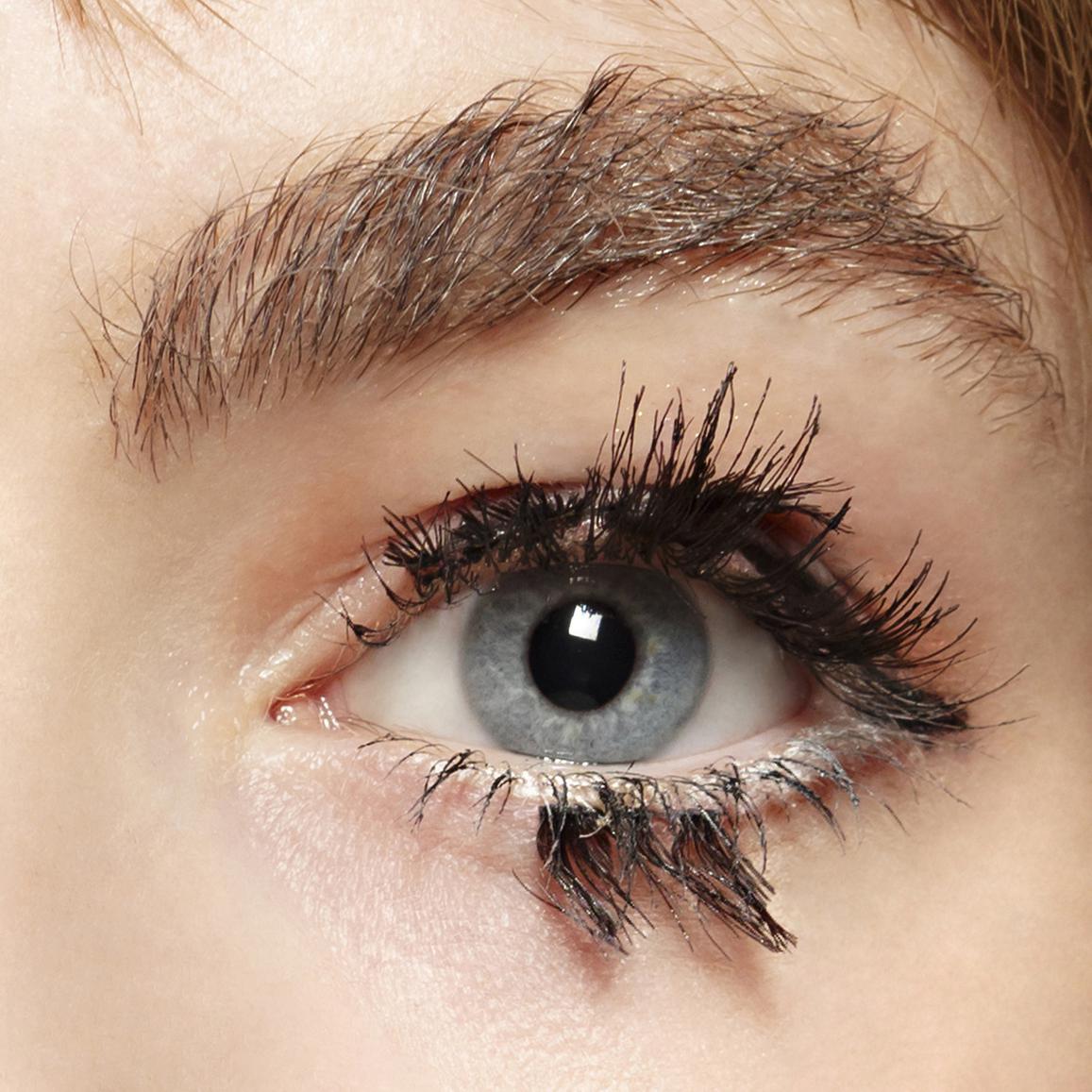 EOTD eotd ou eye of the day le hashtag make up qui buzze sur Instagram , Elle