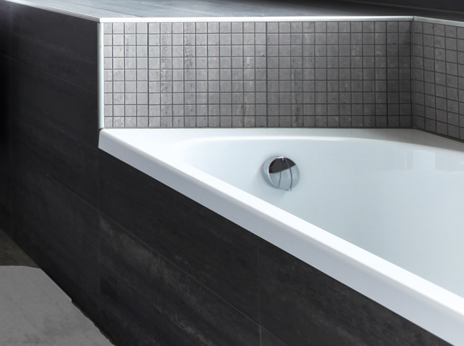 peindre son carrelage de salle de bains en 3 étapes - elle décoration - Repeindre Du Carrelage De Salle De Bain peindre son carrelage de salle de bains en 3 étapes - elle décoration - Repeindre Du Carrelage De Salle De Bain