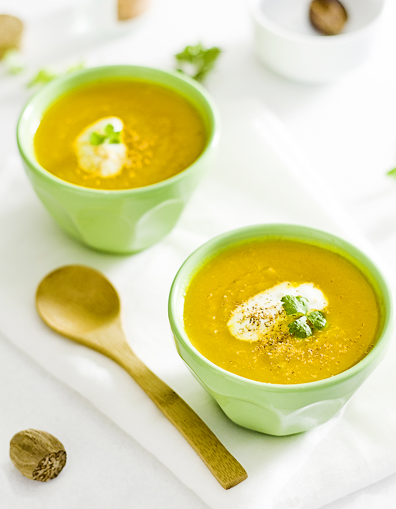 Soupe de carottes à la marocaine THERMOMIX pour 4 Soupe de carottes à la marocaine THERMOMIX pour 4