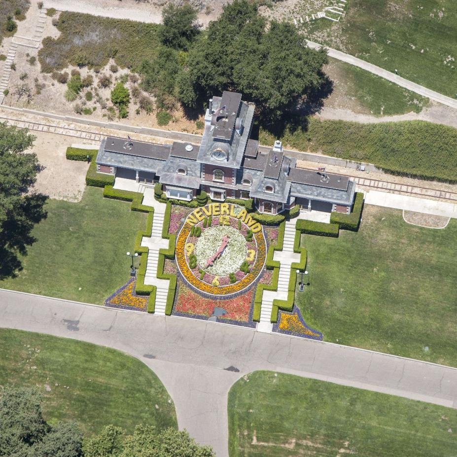 A l'abandon, le parc d'attraction de Michael Jackson est à vendre Elle