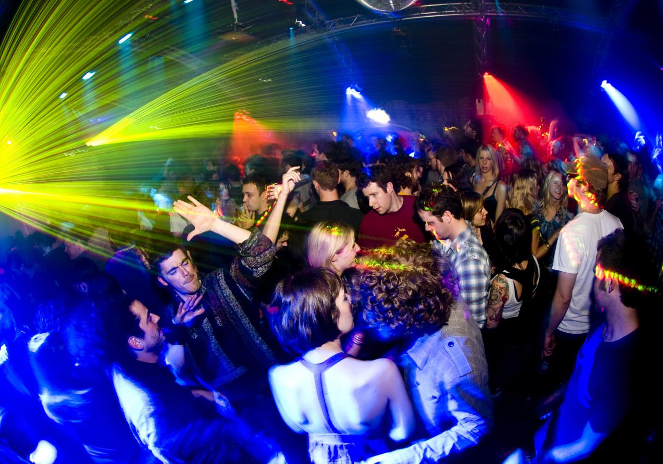 site de rencontre boite de nuit Rencontres à paris: où sortir pour rencontrer des célibataires dans votre arrondissement a la recherche d'un bon plan rencontre ou soirée sur paris d'un bar sympa pour boire un verre d'une boite de nuit pour danser d'un lieu fréquenté par des célibataires hommes ou femmes - gay ou non. site de rencontre boite de nuit Rencontres à paris: où sortir pour rencontrer des célibataires dans votre arrondissement a la recherche d'un bon plan rencontre ou soirée sur paris d'un bar sympa pour boire un verre d'une boite de nuit pour danser d'un lieu fréquenté par des célibataires hommes ou femmes - gay ou non.